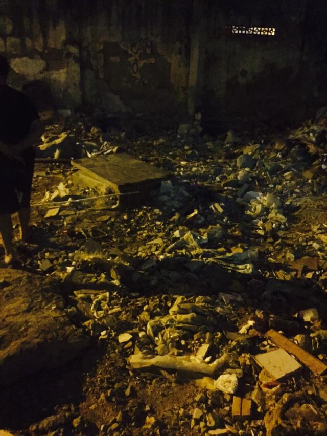 “Choáng” với bể nước ngầm chung cư nằm dưới bãi rác